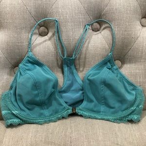 36D bra, FREE PEOPLE